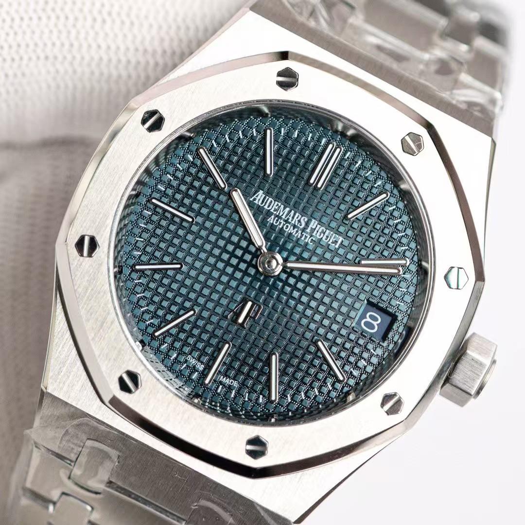 Audemars Piguet Watch      - DopestKickz