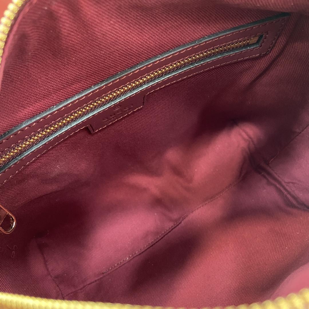 Gucci GG Super Mini Shoulder Bag - DopestKickz