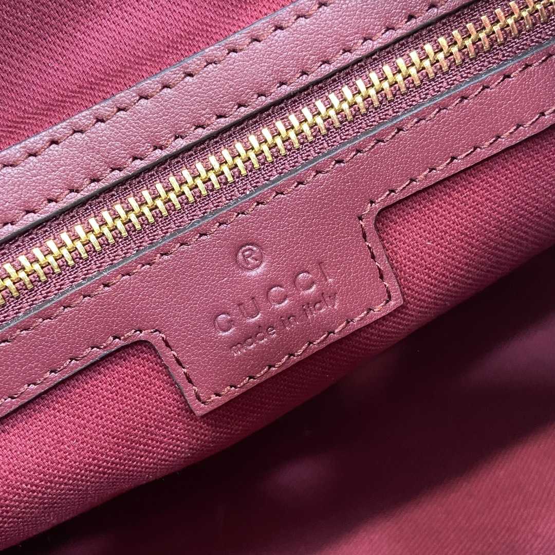 Gucci GG Super Mini Shoulder Bag - DopestKickz