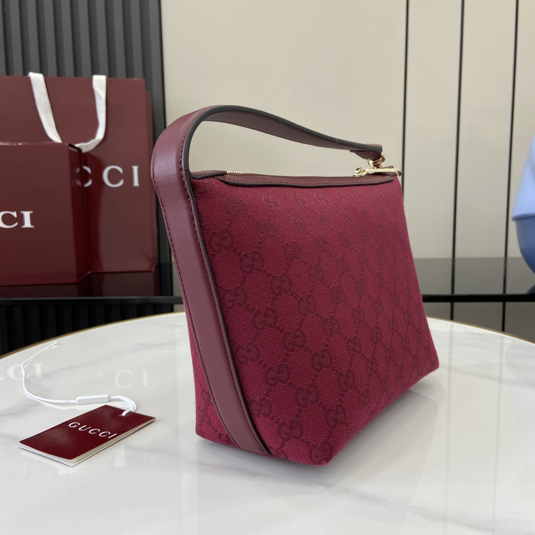 Gucci GG Super Mini Shoulder Bag - DopestKickz