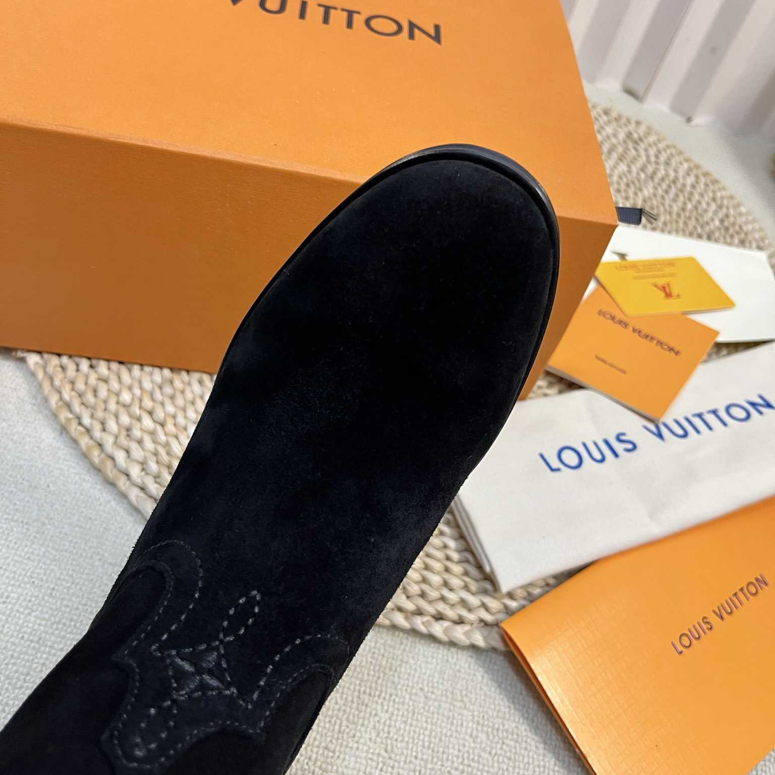 Louis Vuitton LV Rider Boot   1AD7FW - DopestKickz