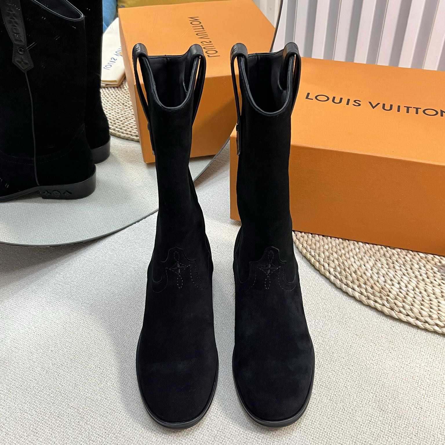 Louis Vuitton LV Rider Boot   1AD7FW - DopestKickz