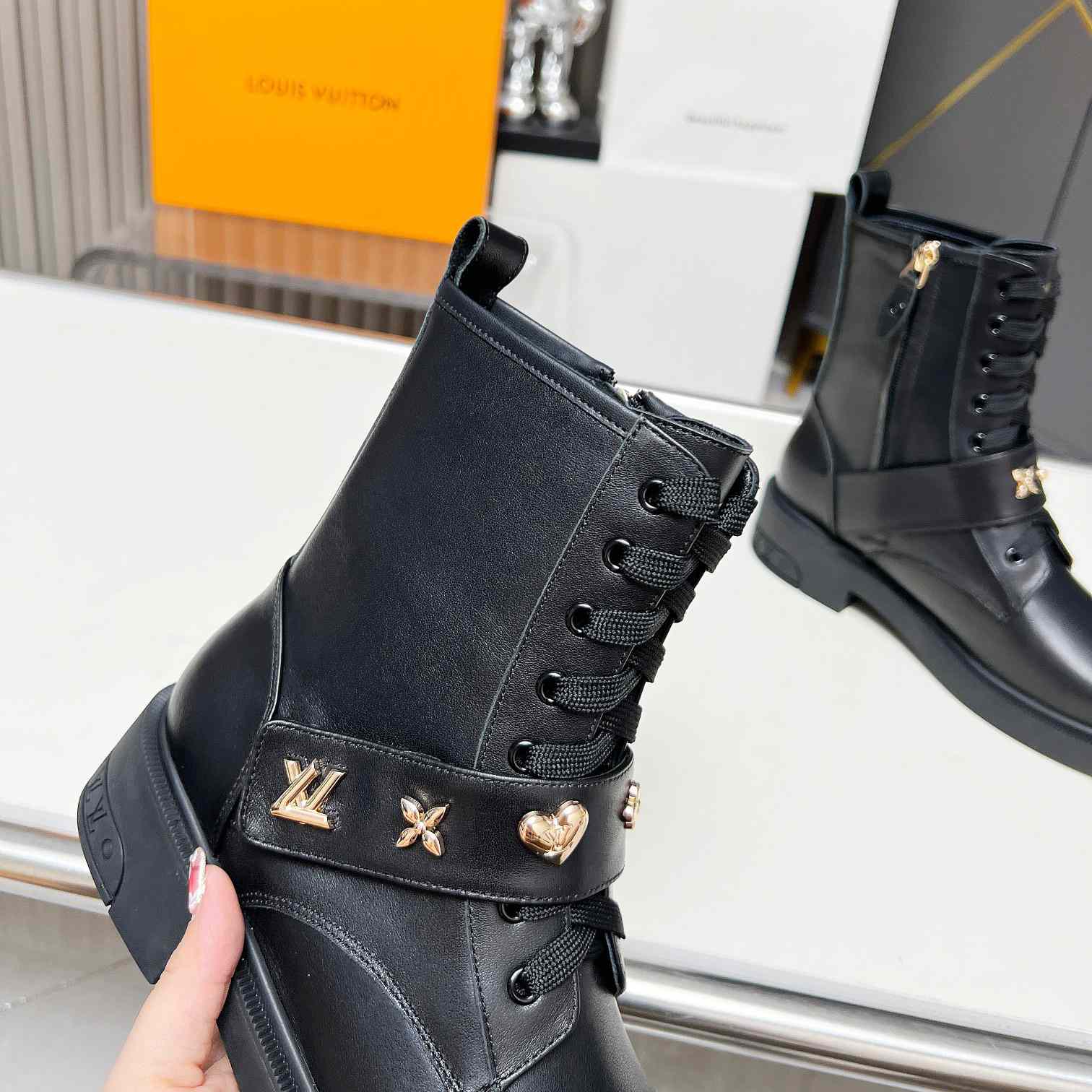 Louis Vuitton Citizen Flat Ranger Boot   - DopestKickz