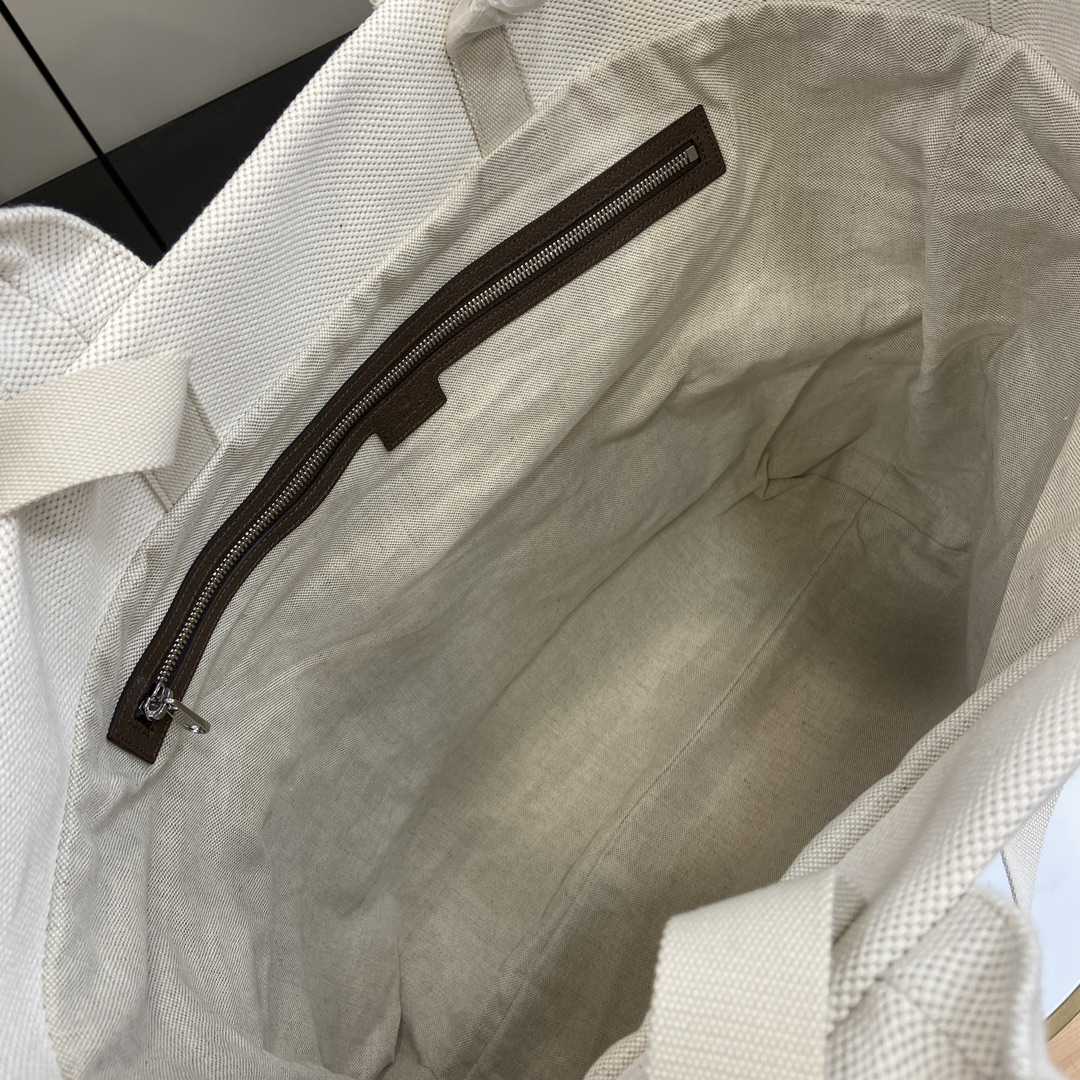 Gucci Canvas Tote Bag With Embossed Detail  （48-48-17cm） - DopestKickz