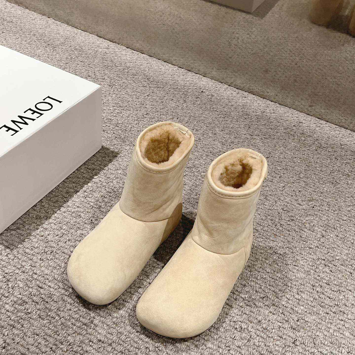 Loewe Lago Boot In Suede And Shearling - DopestKickz
