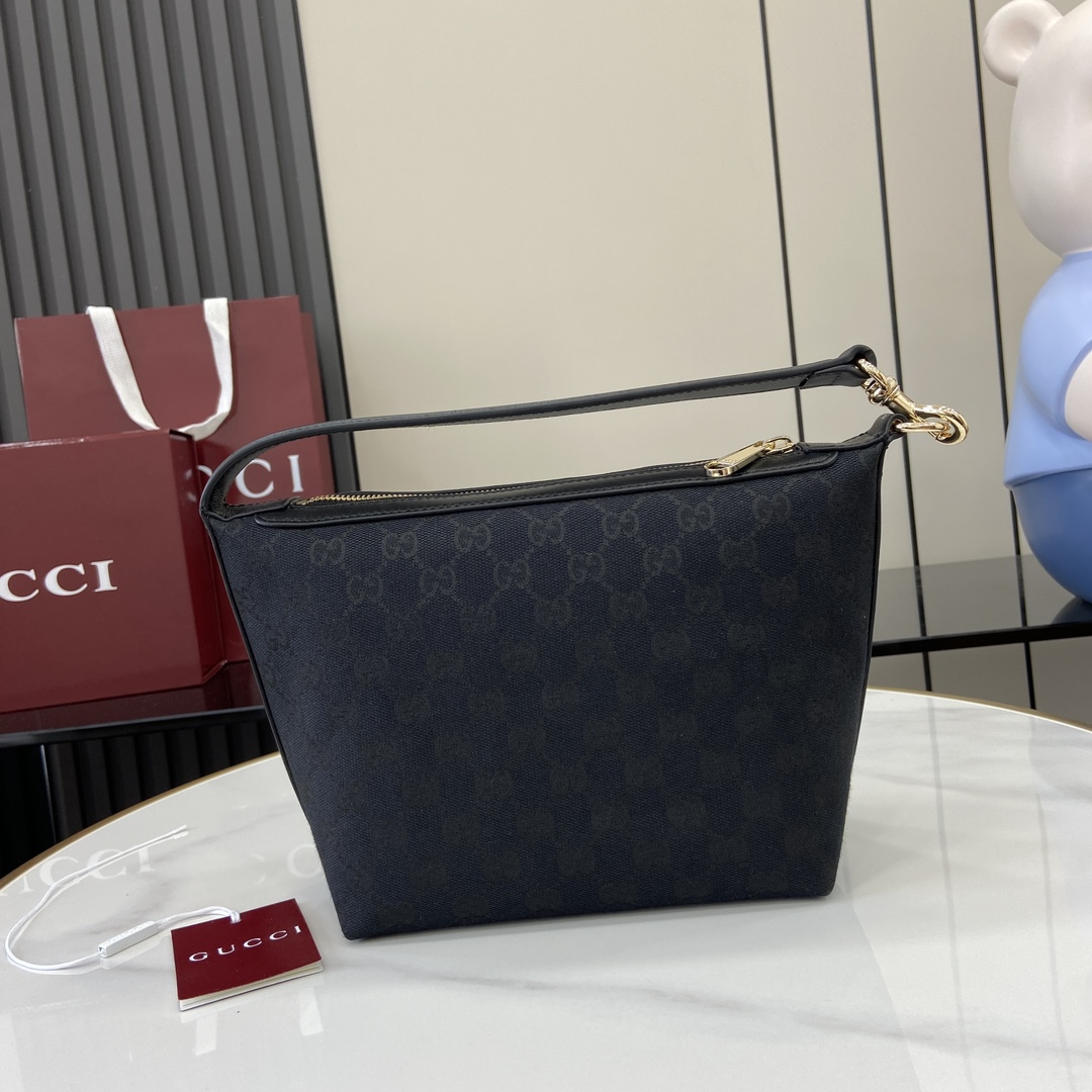 Gucci GG Super Mini Shoulder Bag - DopestKickz