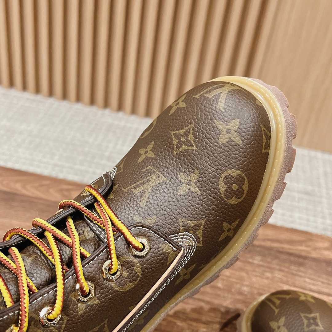 Louis Vuitton x Timberland Ankle Boot - DopestKickz