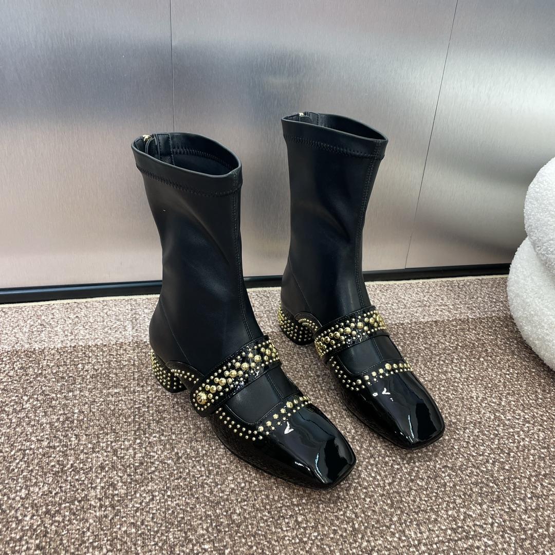 Dior Belle-D Heeled Ankle Boot - DopestKickz