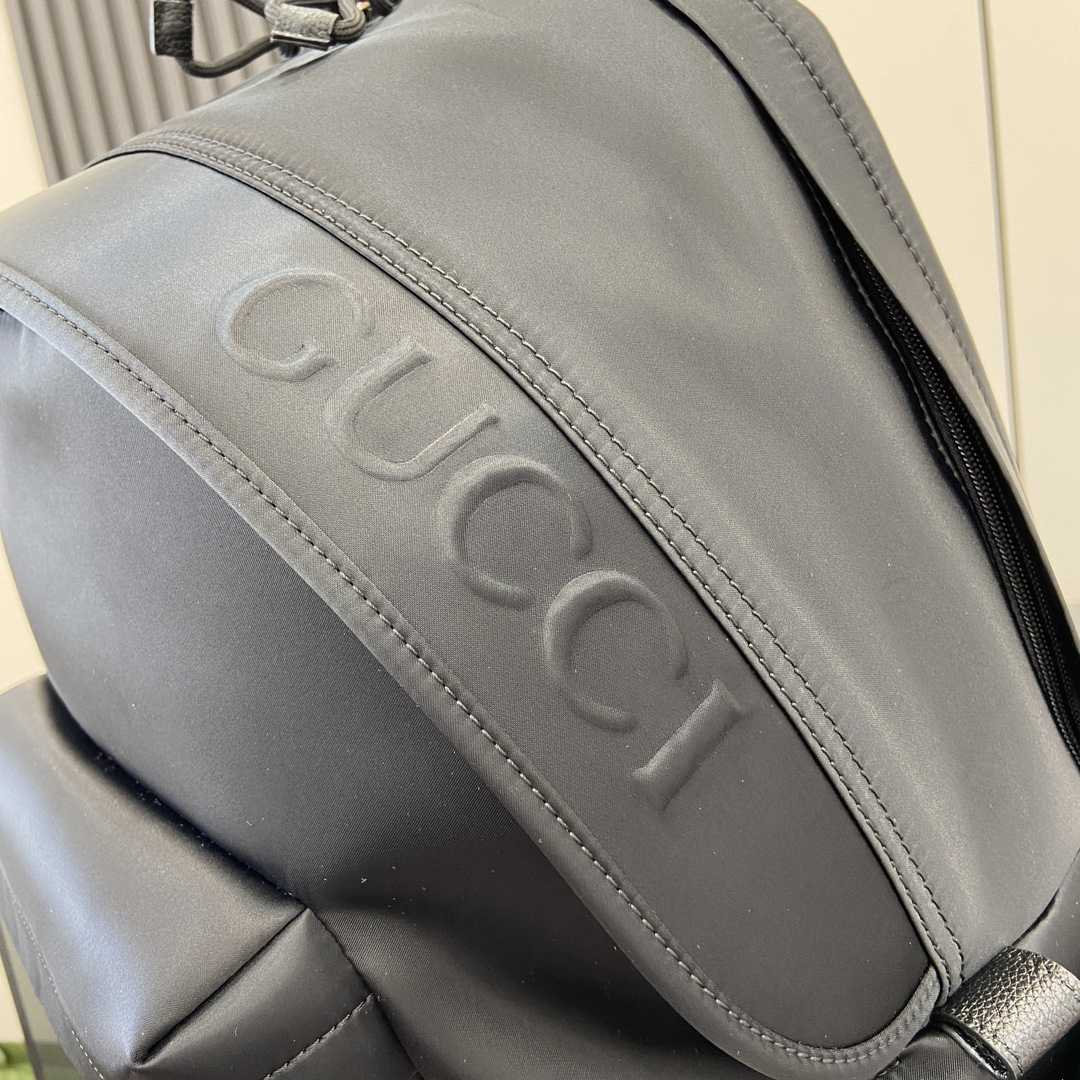 Gucci Large Backpack With Gucci Logo - DopestKickz