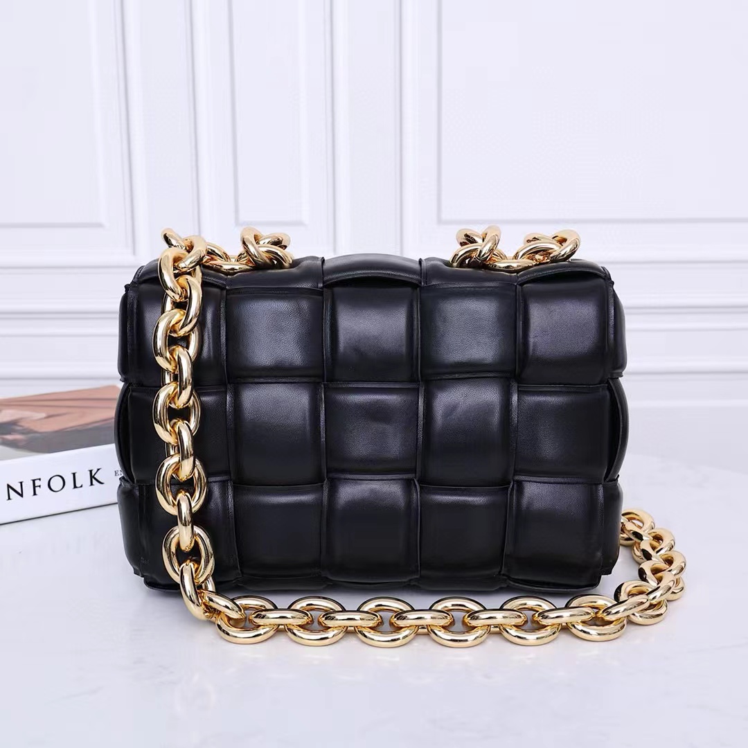 Bottega Veneta Chain Cassette （26*18*8CM） - DopestKickz