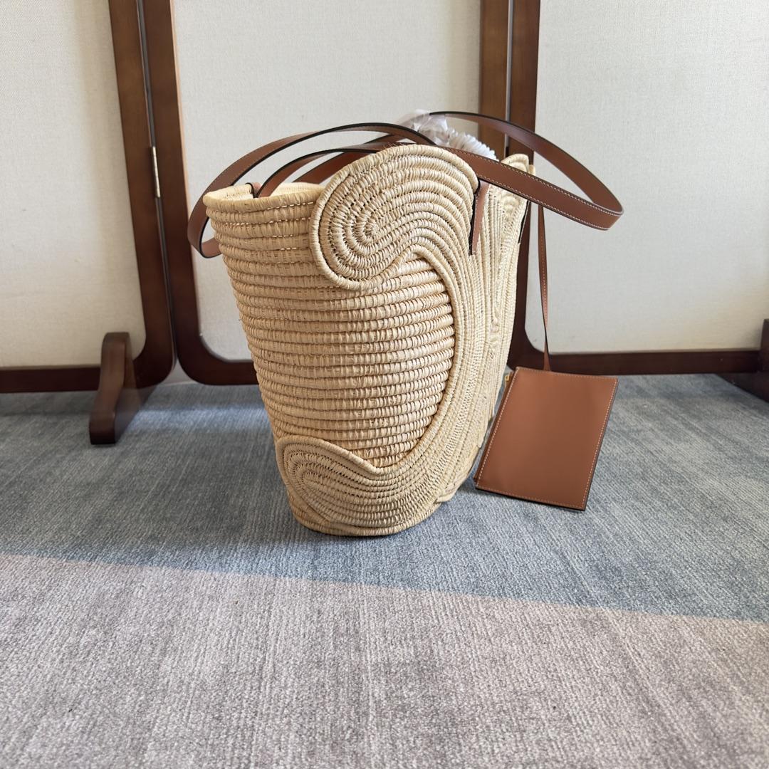 Celine Classic Panier Medium Braided Triomphe In Raffia And Calfskin - DopestKickz