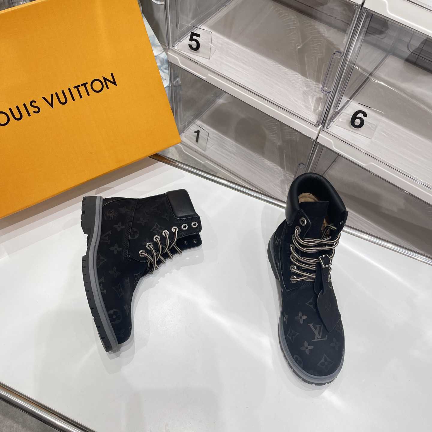 Louis Vuitton x Timberland Ankle Boot - DopestKickz