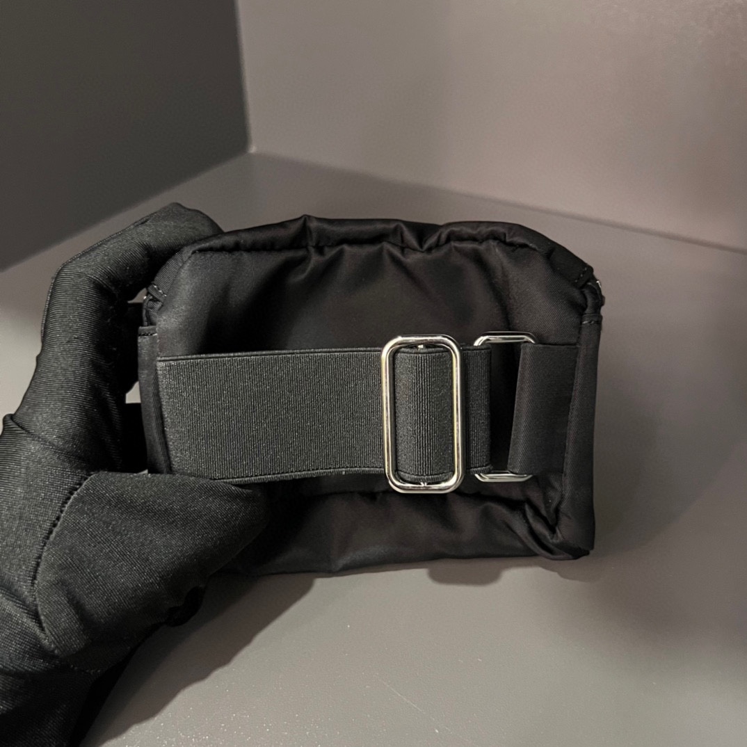 Prada Wrist Bag ﻿ - DopestKickz