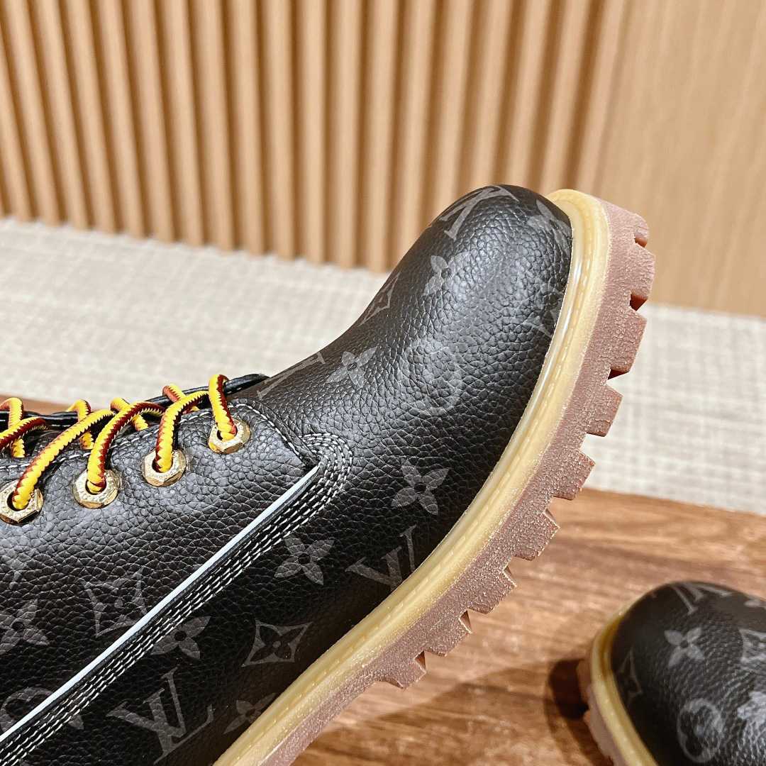 Louis Vuitton x Timberland Ankle Boot - DopestKickz