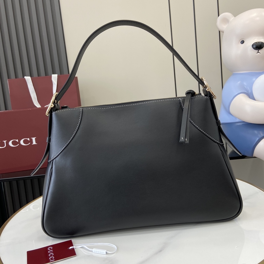 Gucci GG Emblem Medium Shoulder Bag - DopestKickz