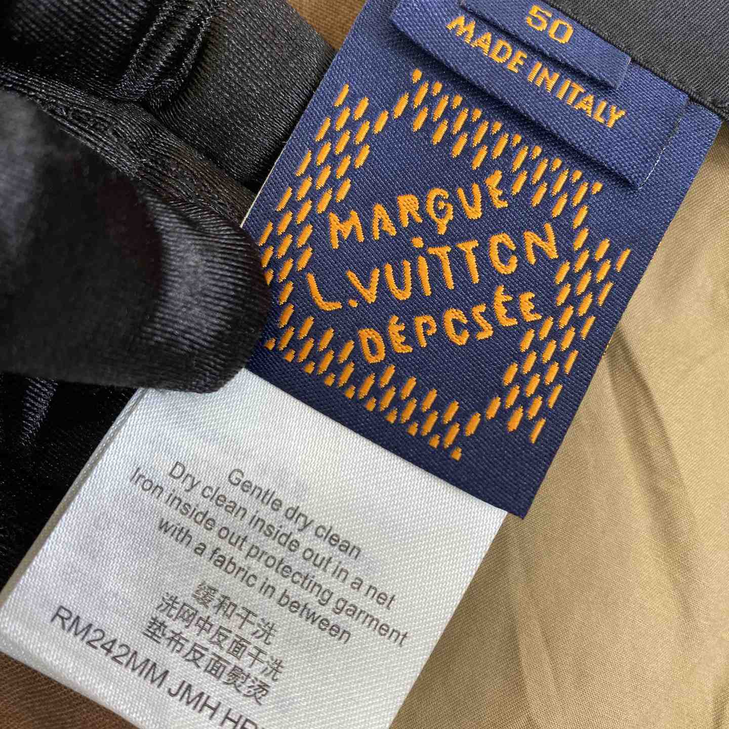 Louis Vuitton Tailored Chino Pants - DopestKickz