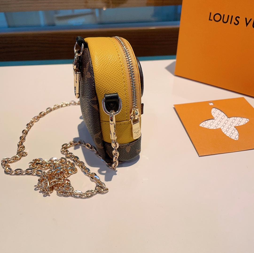 Louis Vuitton Key Holder and Bag Charm  - DopestKickz