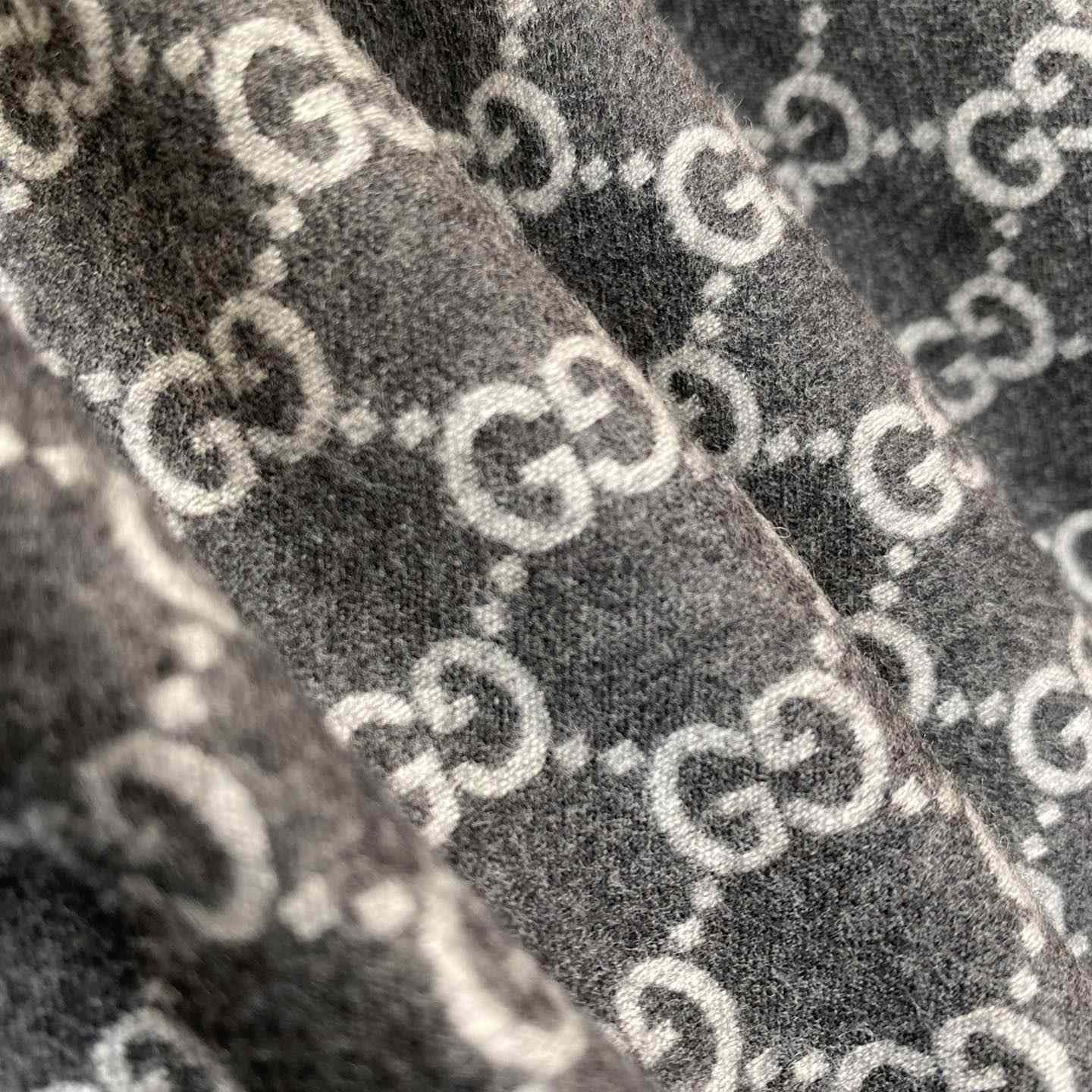 Gucci Trousers - DopestKickz