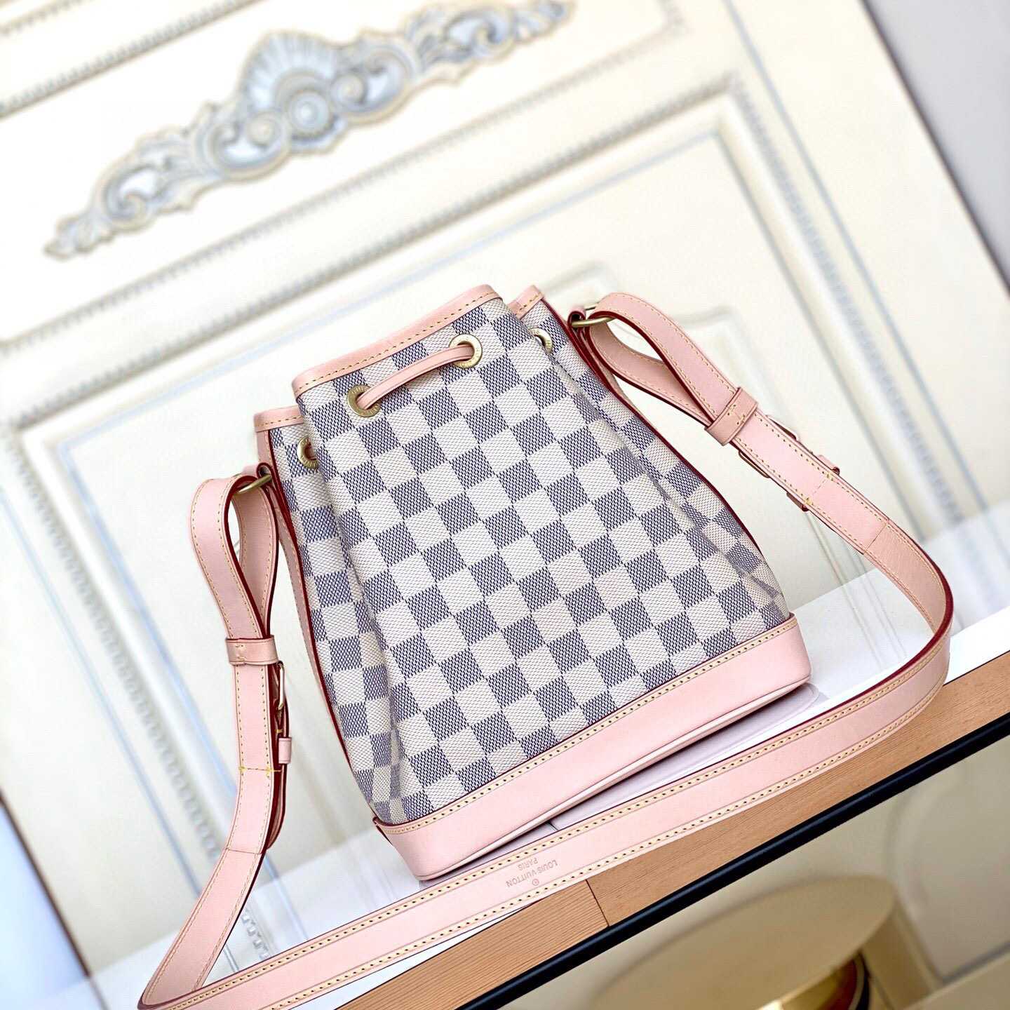 Louis Vuitton Noé BB  N40594 - DopestKickz