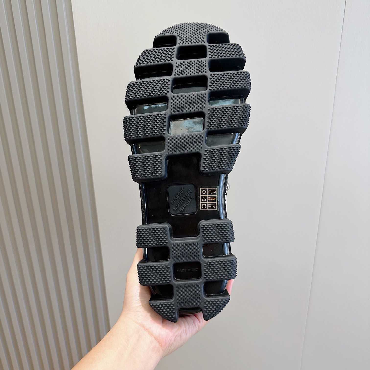 Louis Vuitton LV Checker Combat Boot   1ACNEX - DopestKickz