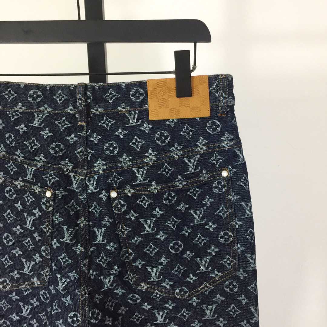Louis Vuitton Monogram Jacquard Denim Skate Pants  1AFX30 - DopestKickz