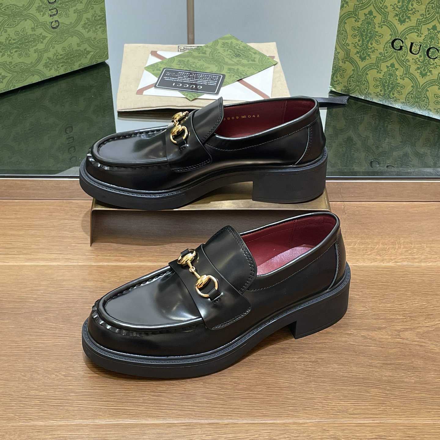 Gucci Women's Loafer With Horsebit - DopestKickz