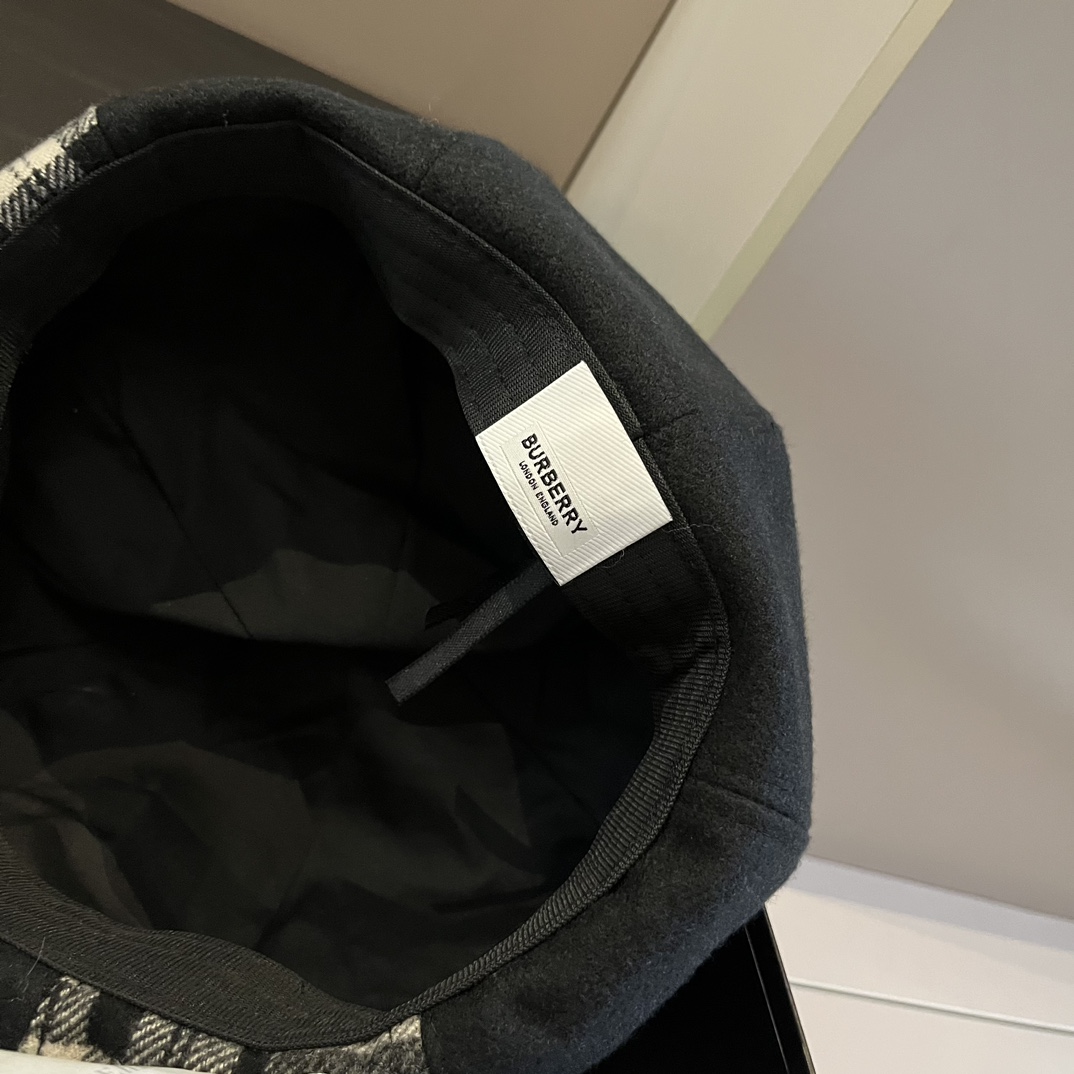 Burberry Beret Hat - DopestKickz
