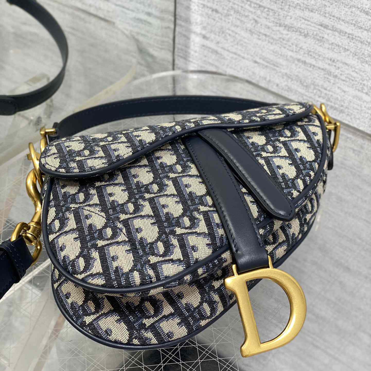 Dior Saddle Bag 17×5×15cm - DopestKickz