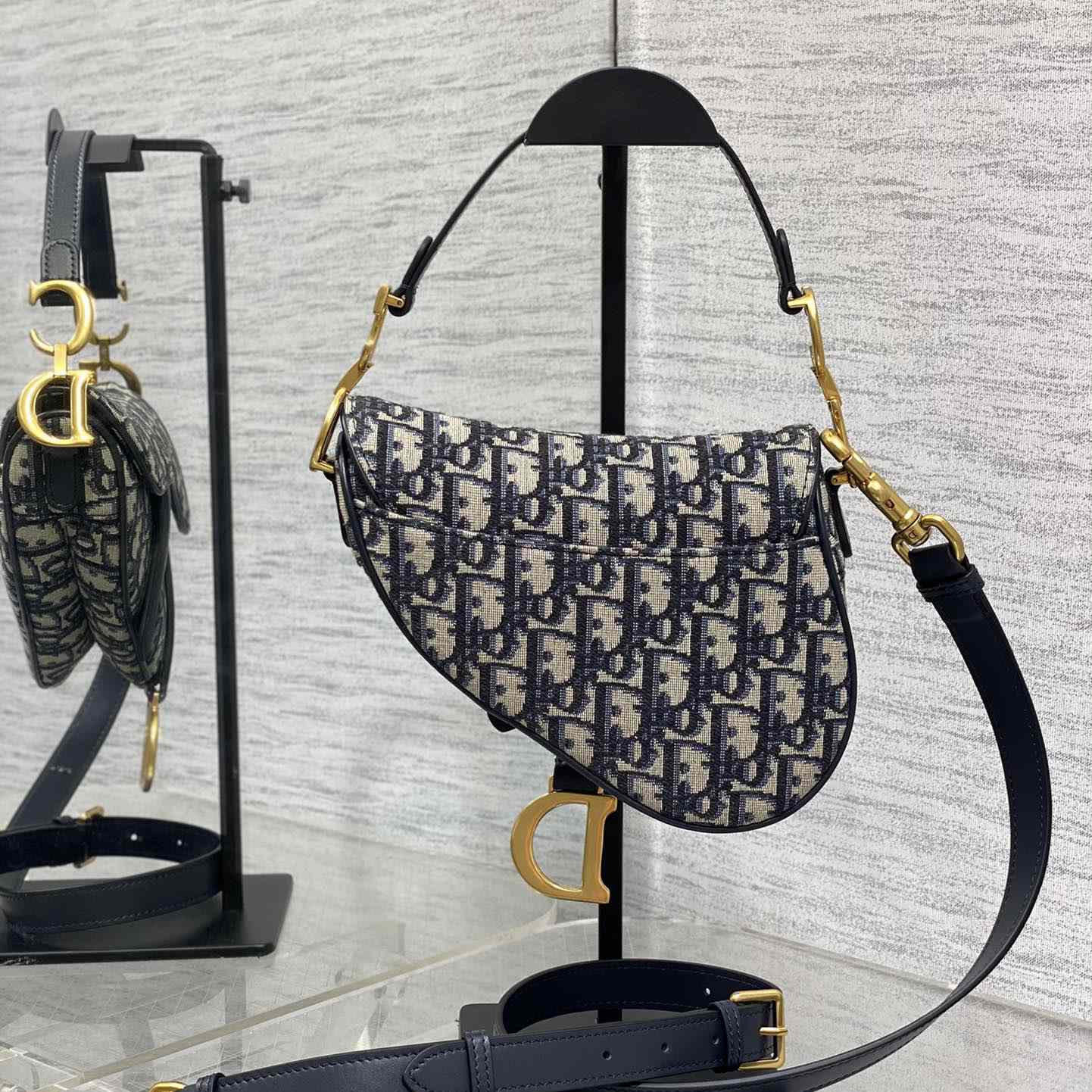 Dior Saddle Bag 17×5×15cm - DopestKickz