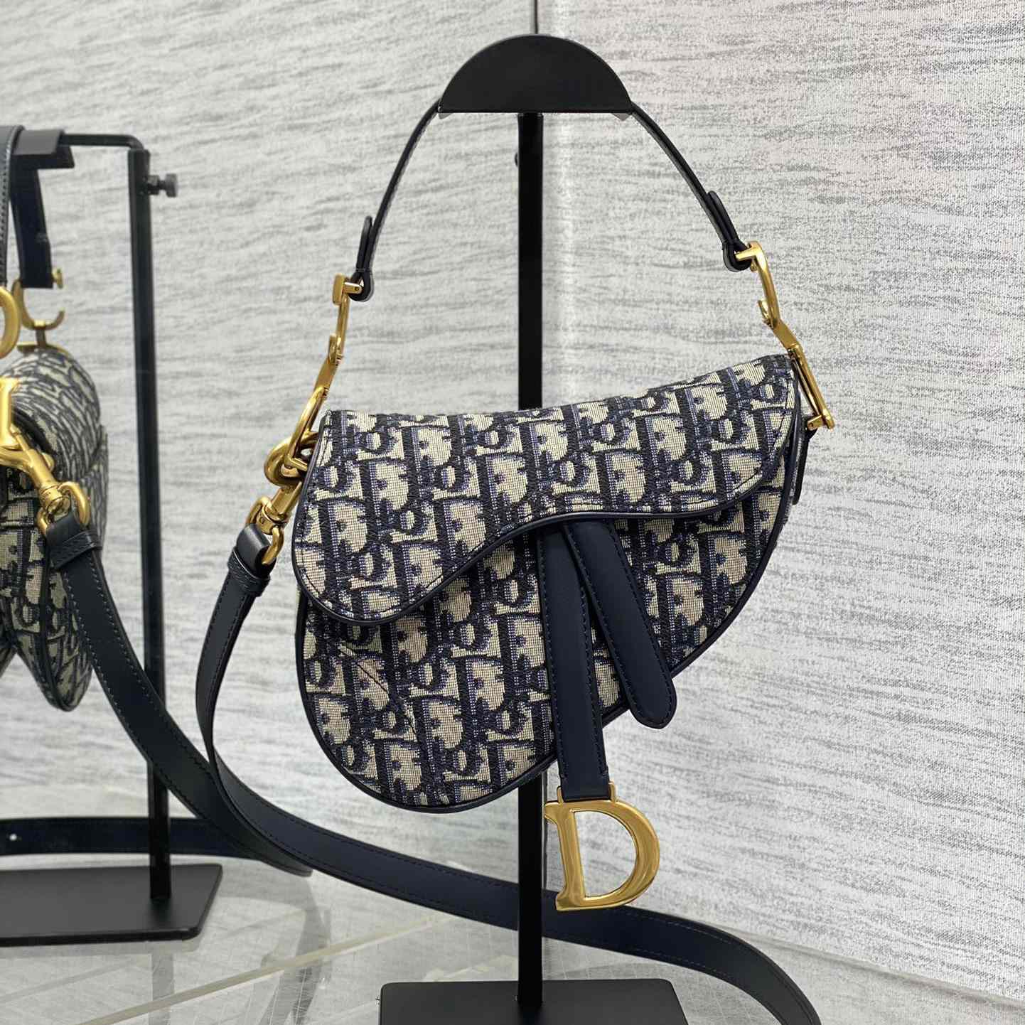 Dior Saddle Bag 17×5×15cm - DopestKickz