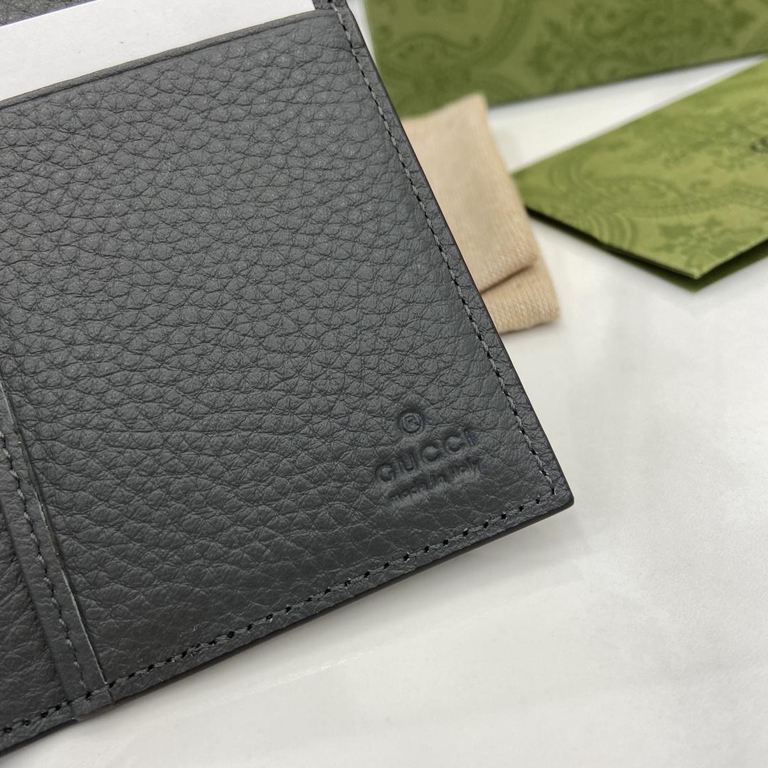 Gucci Card Case With GG Shadow - DopestKickz