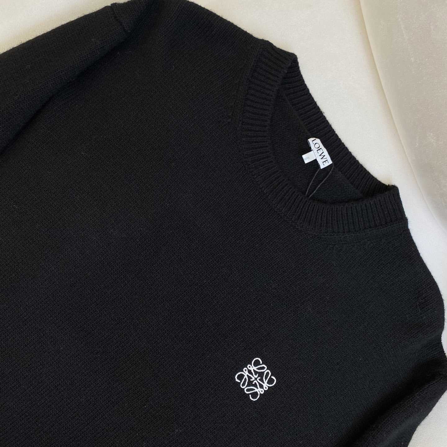 Loewe Sweater In Wool - DopestKickz