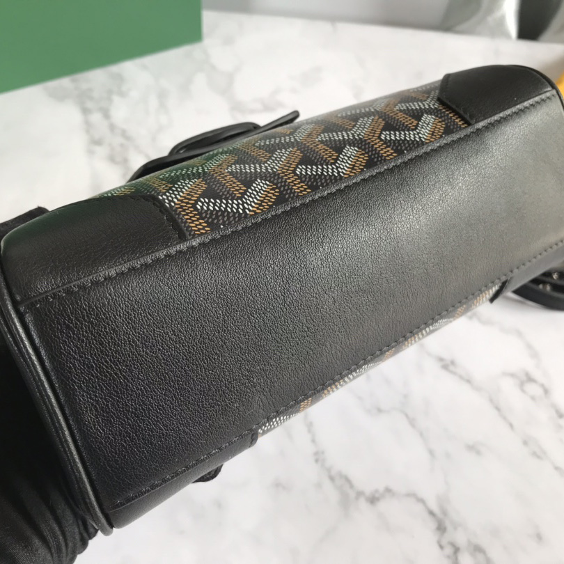 Goyard Saïgon Souple Mini Bag - DopestKickz