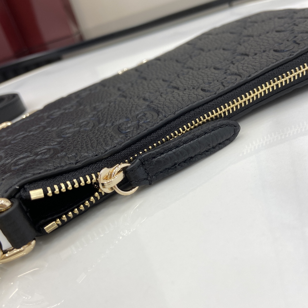 Gucci GG Emblem Super Mini Bag - DopestKickz