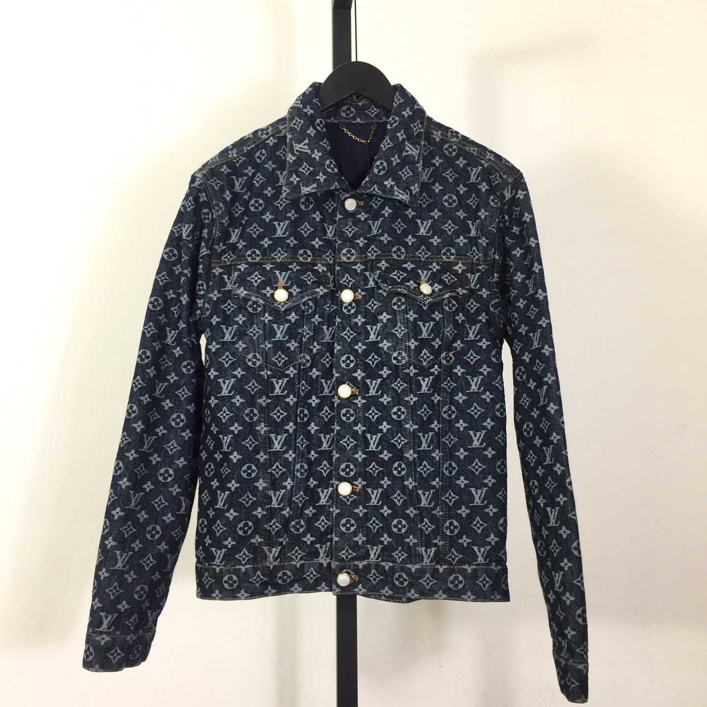 Louis Vuitton Monogram Jacquard Denim Jacket   1AFWWV - DopestKickz