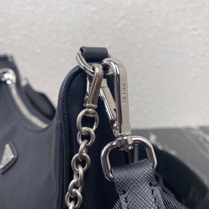 Prada Re-Edition 2005 Re-Nylon Bag  22-12-6cm - DopestKickz