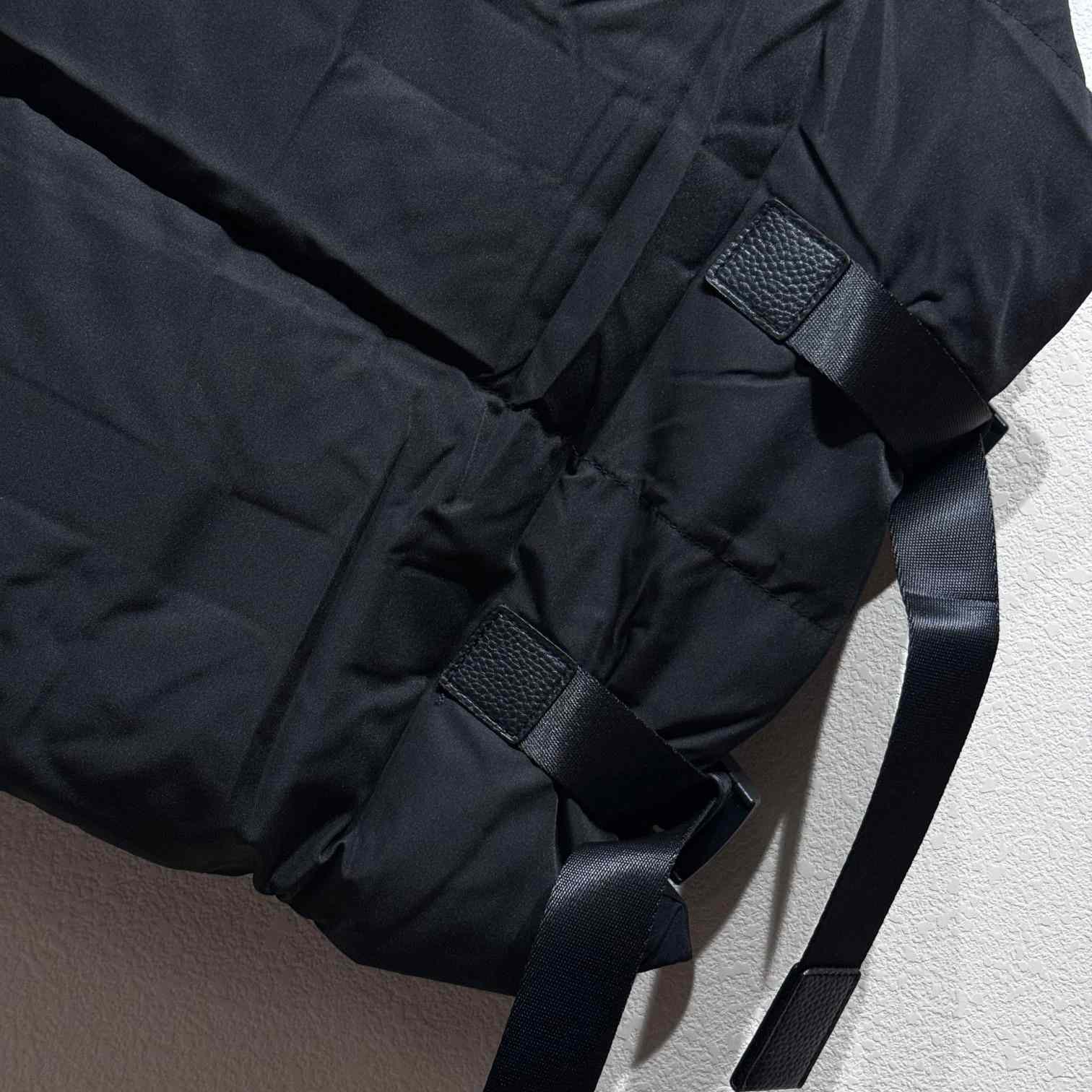 Givenchy 4g Buckle Puffer Vest - DopestKickz