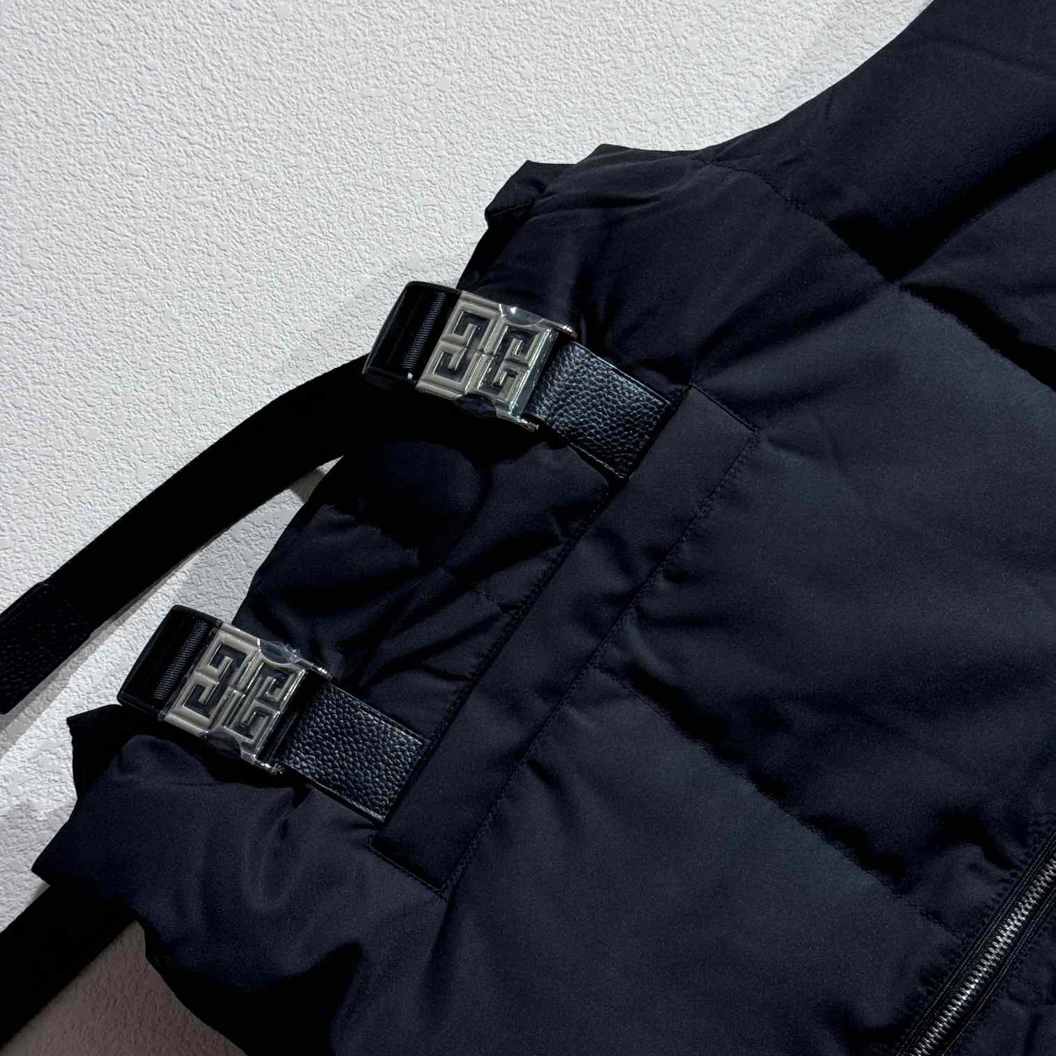 Givenchy 4g Buckle Puffer Vest - DopestKickz