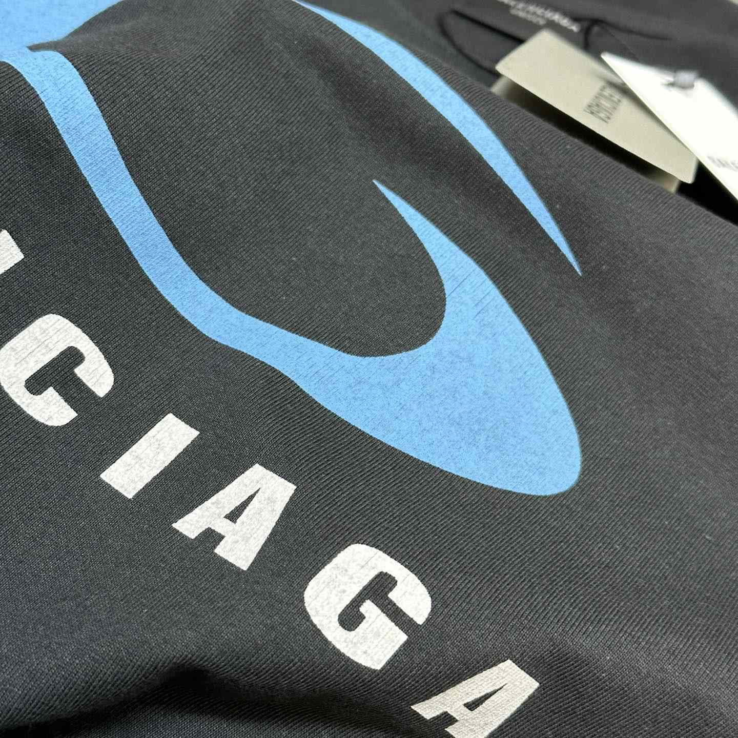 Balenciaga Loop Sports Icon T-Shirt Medium Fit In Washed Black - DopestKickz