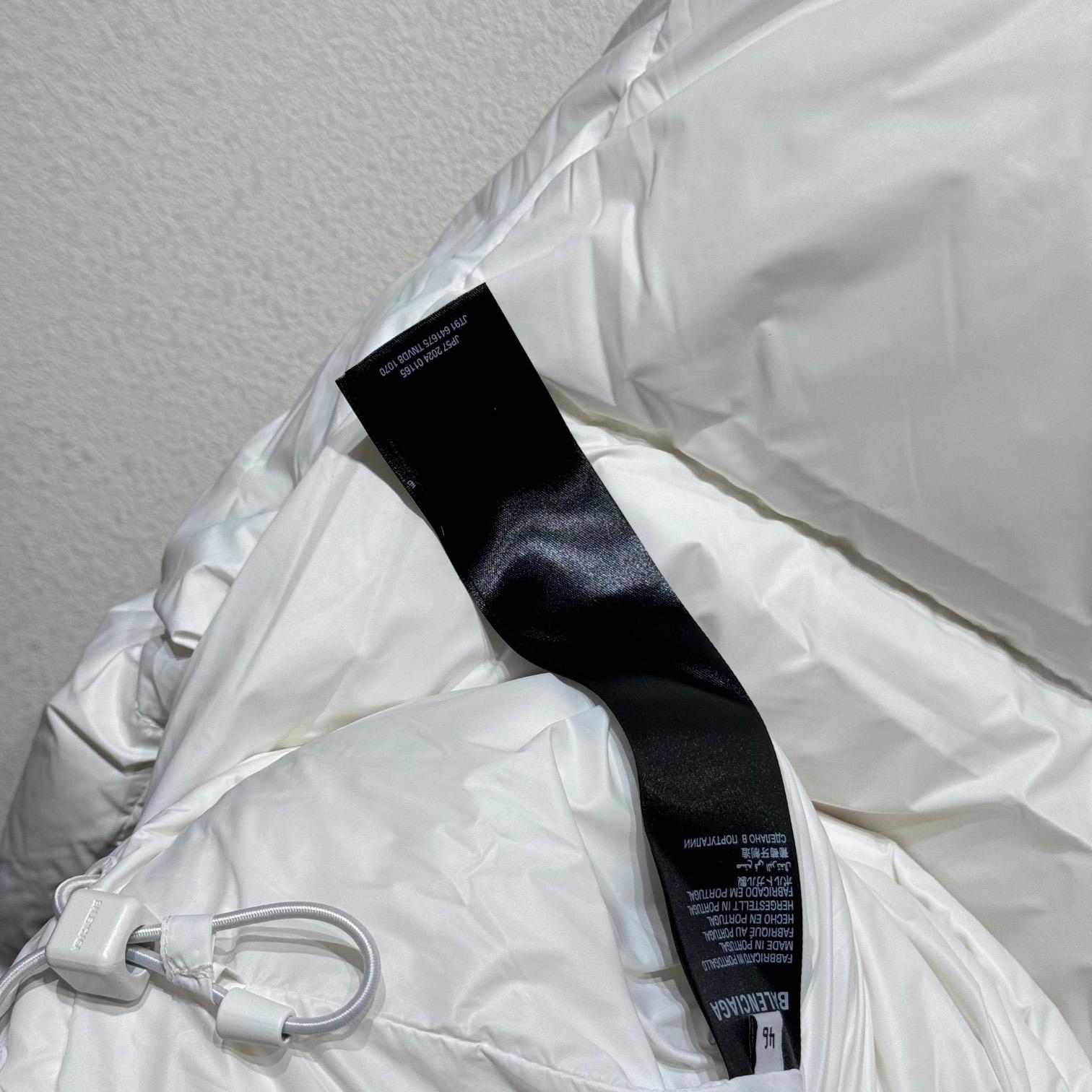 Balenciaga 3B Down Jackets - DopestKickz