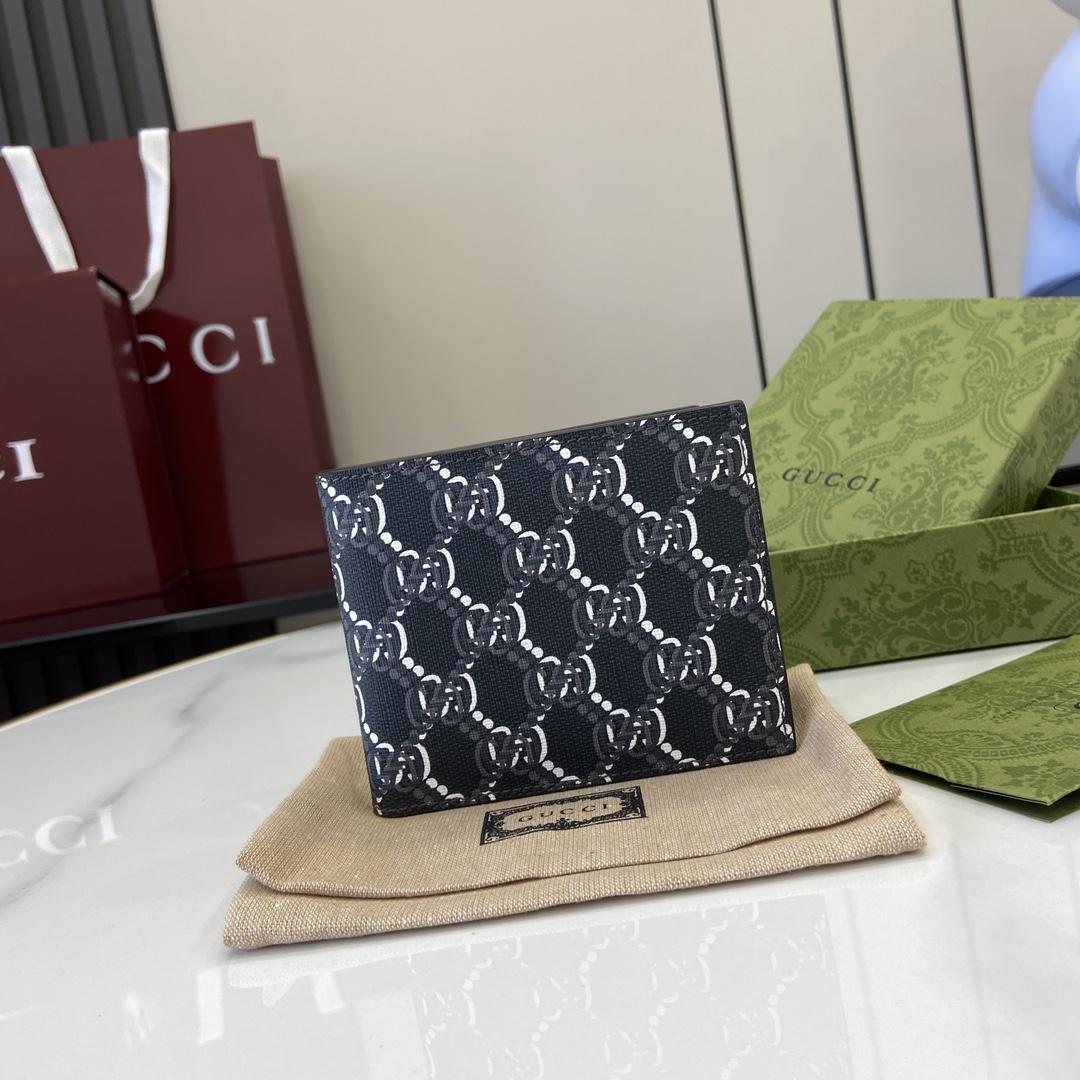 Gucci Bi-fold Wallet With GG Shadow - DopestKickz