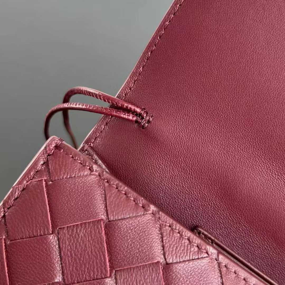 Bottega Veneta Andiamo Clutch - DopestKickz