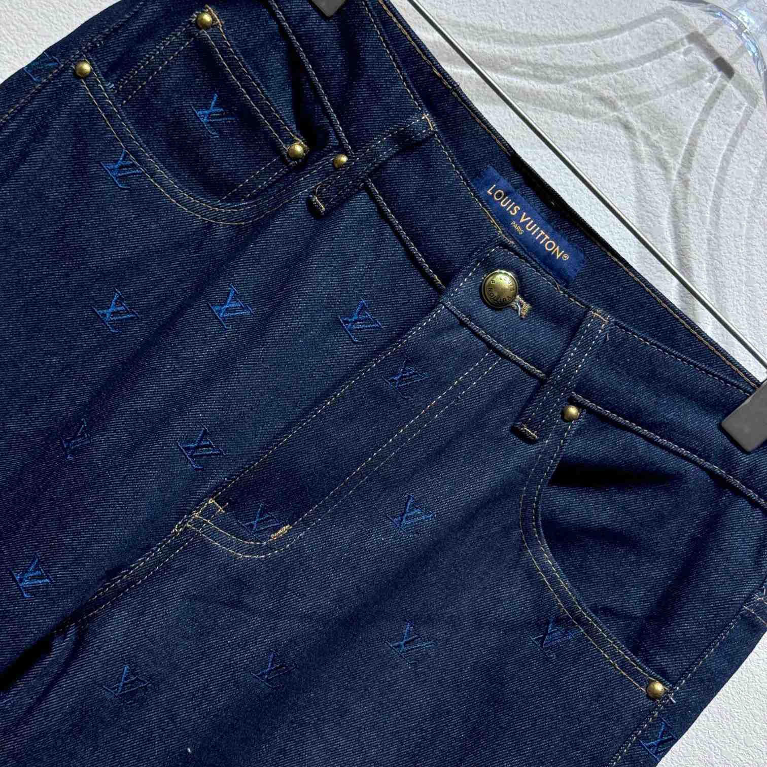 Louis Vuitton LV Blason Embroidered Denim Pants    1AFY23 - DopestKickz