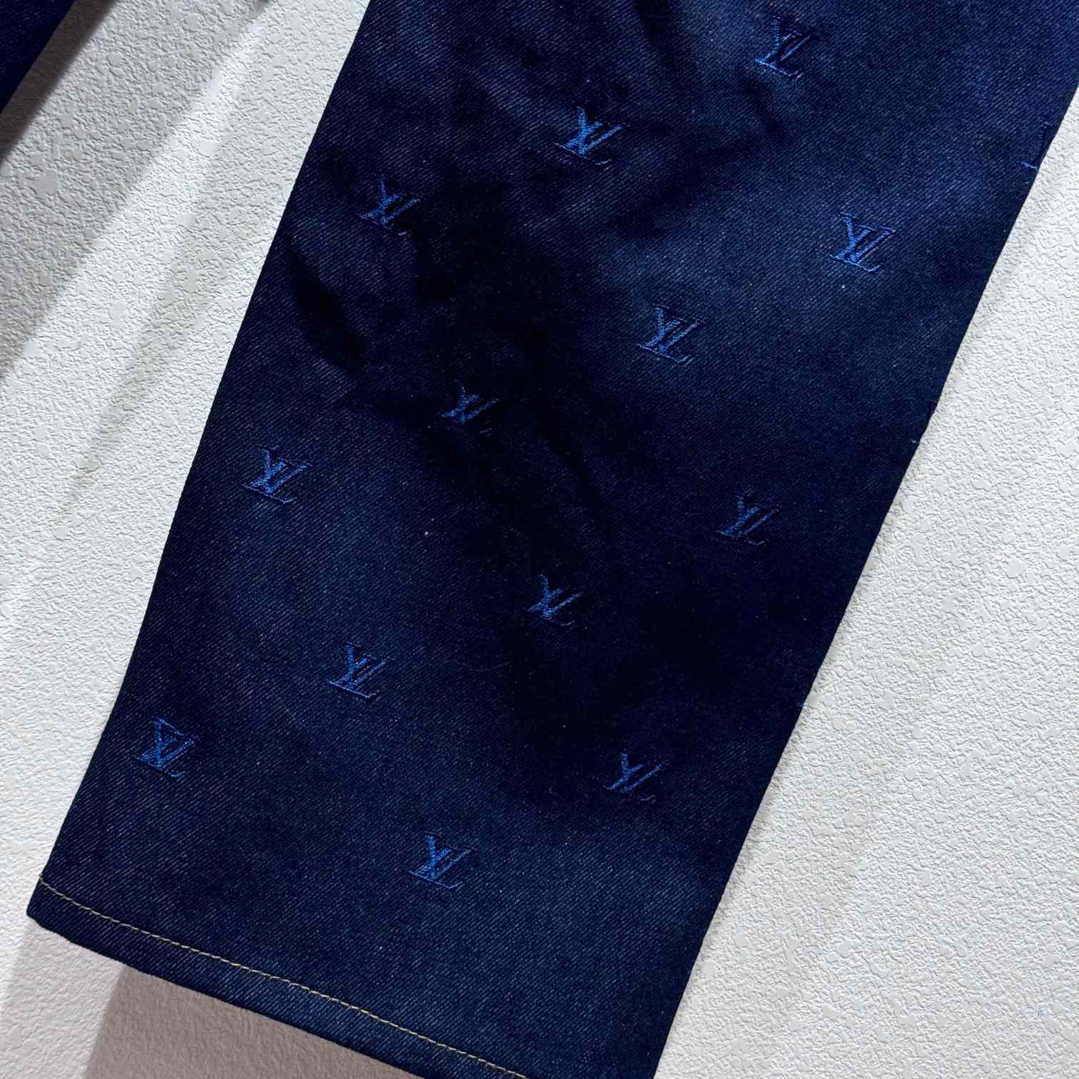 Louis Vuitton LV Blason Embroidered Denim Pants    1AFY23 - DopestKickz