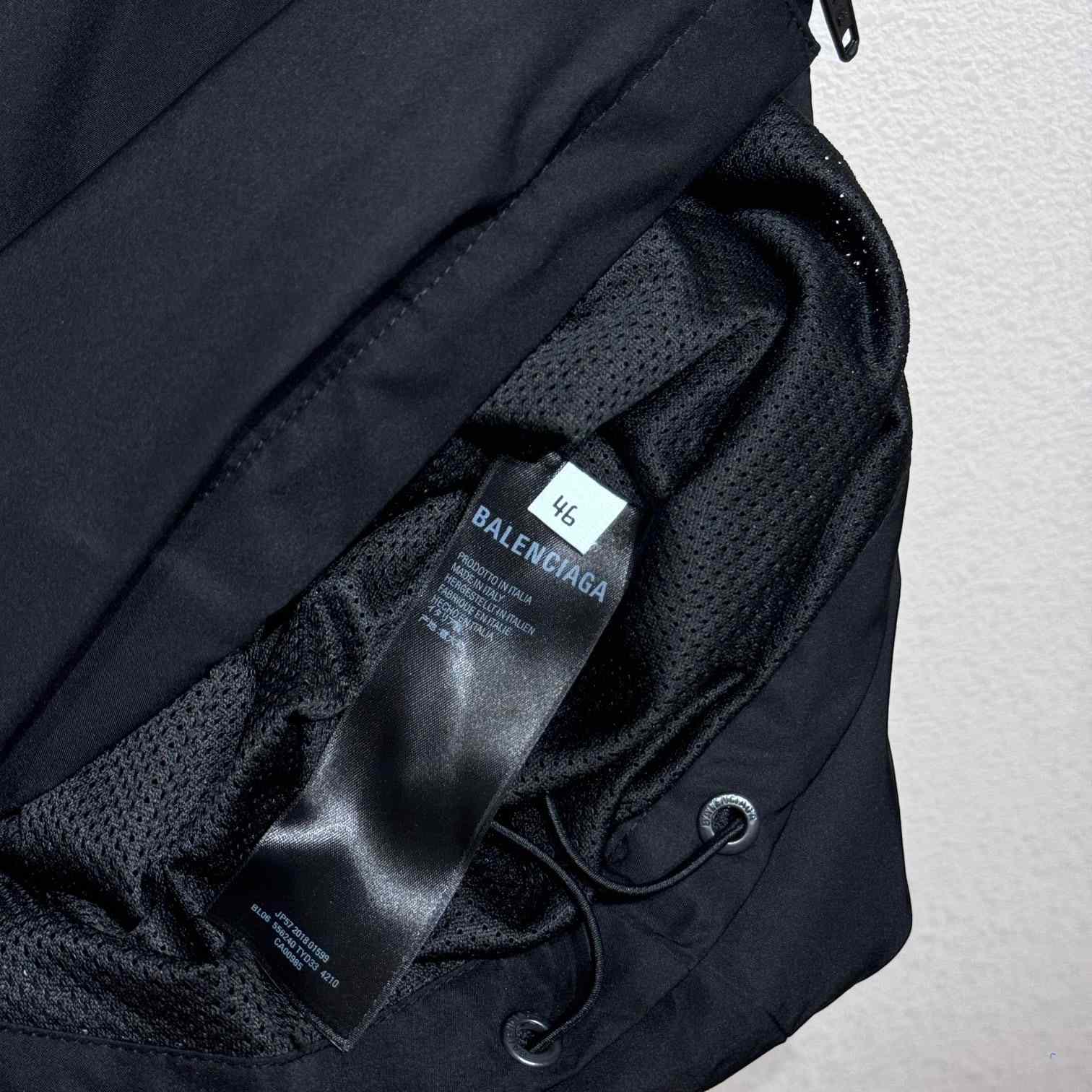 Balenciaga Logo-print Zip-up Windbreaker - DopestKickz