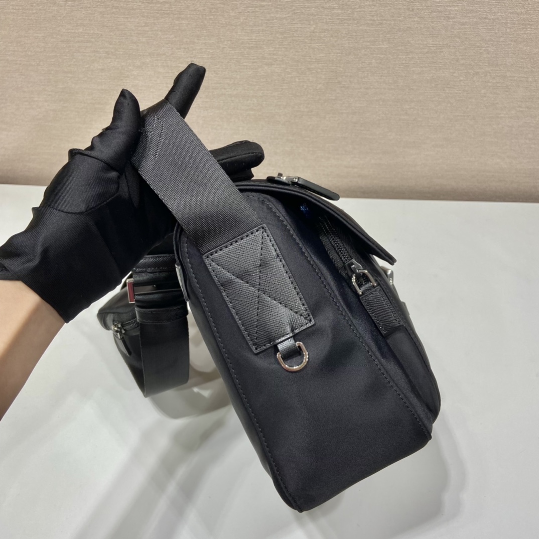 Prada Re-Nylon Shoulder Bag - DopestKickz