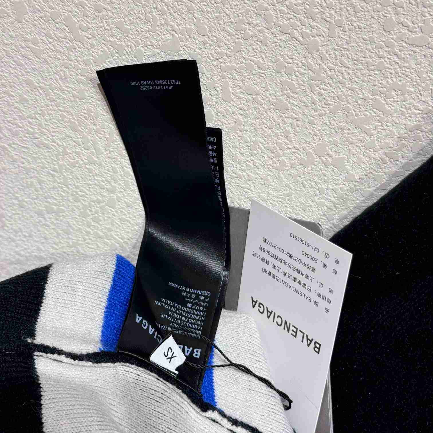 Balenciaga Ski Long Sleeve Turtleneck In Black - DopestKickz