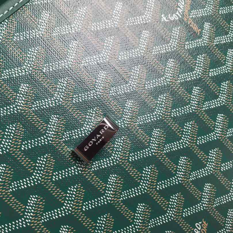 Goyard Belvédère MM Bag - DopestKickz