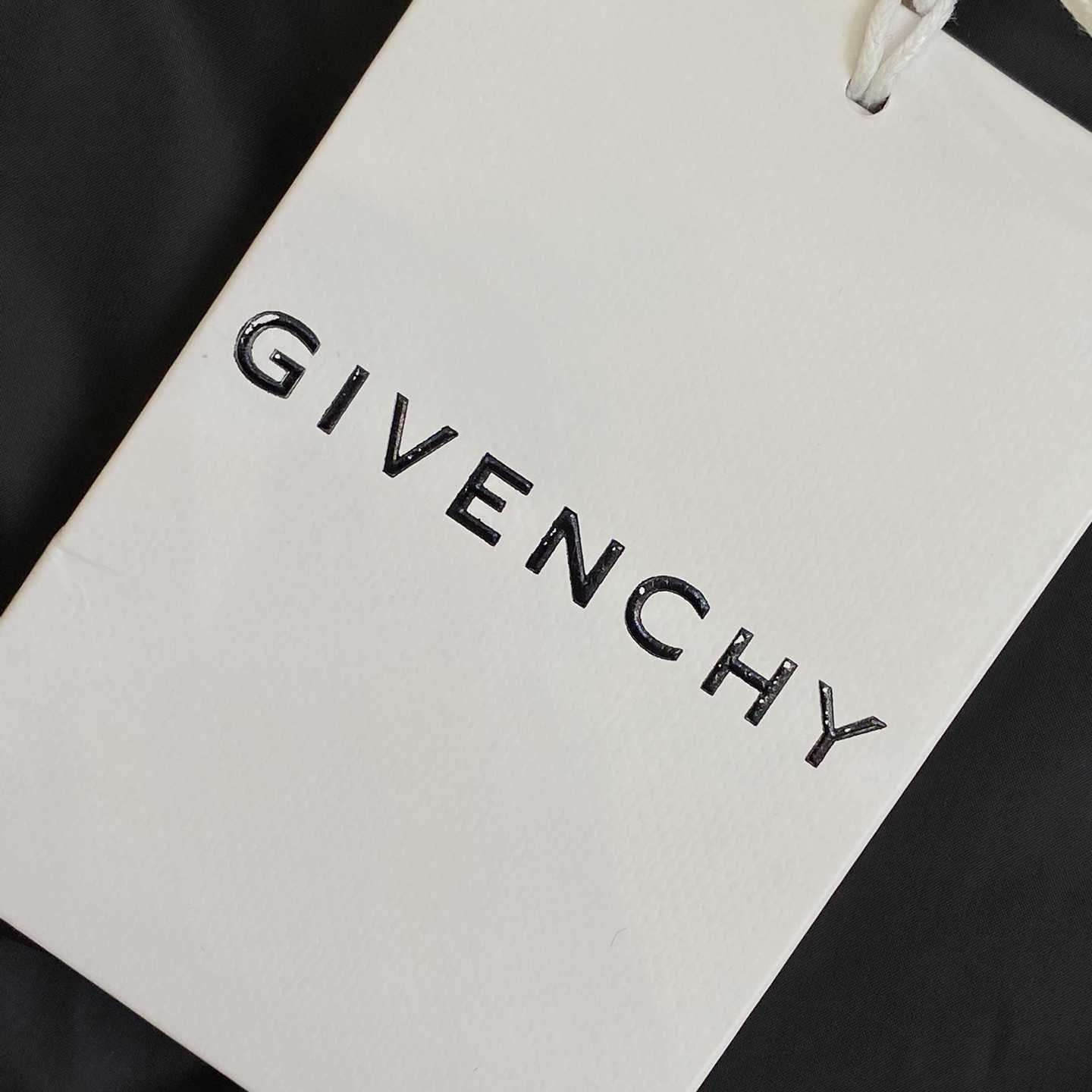 Givenchy 4G Puffer Jacket - DopestKickz