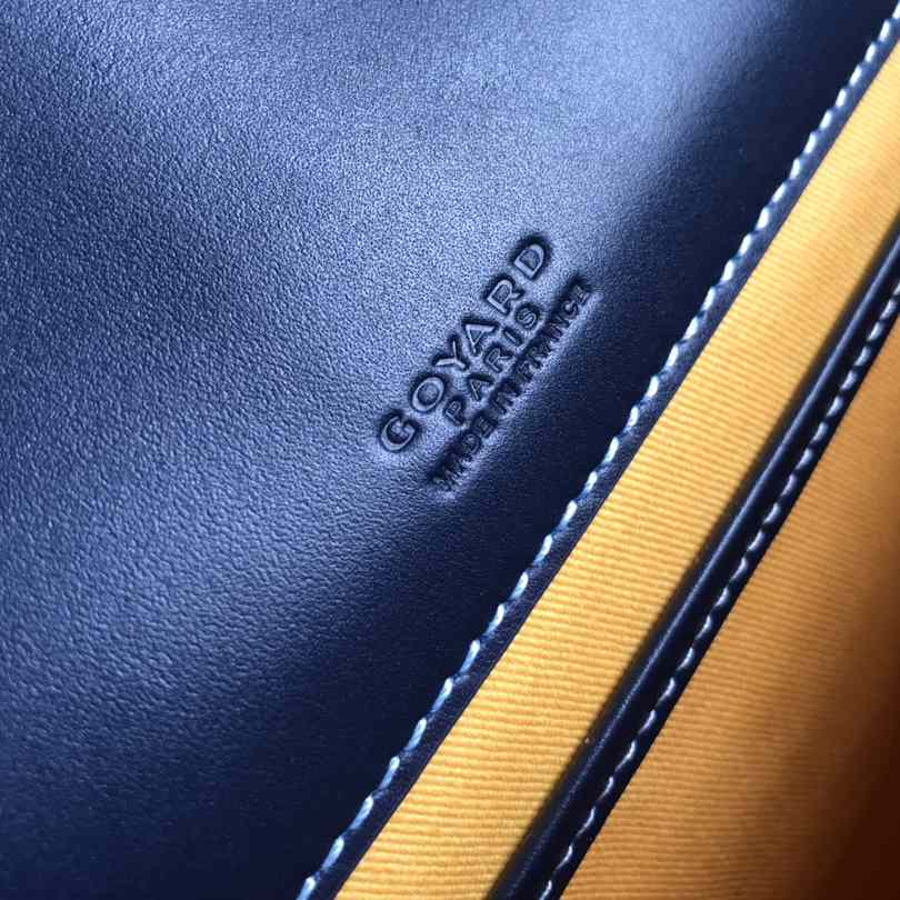 Goyard Belvédère MM Bag - DopestKickz